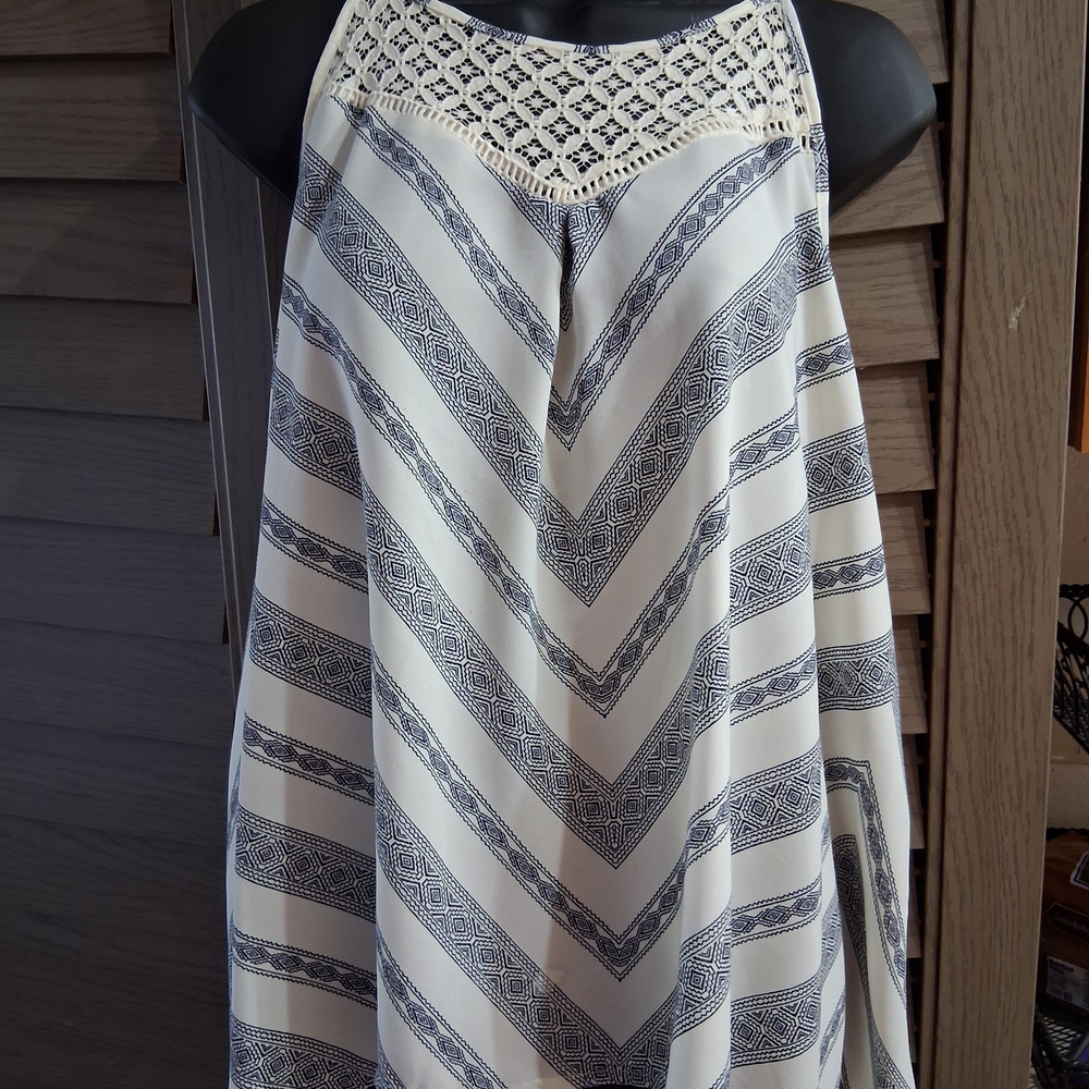 Xhilaration Navy and Cream Top
